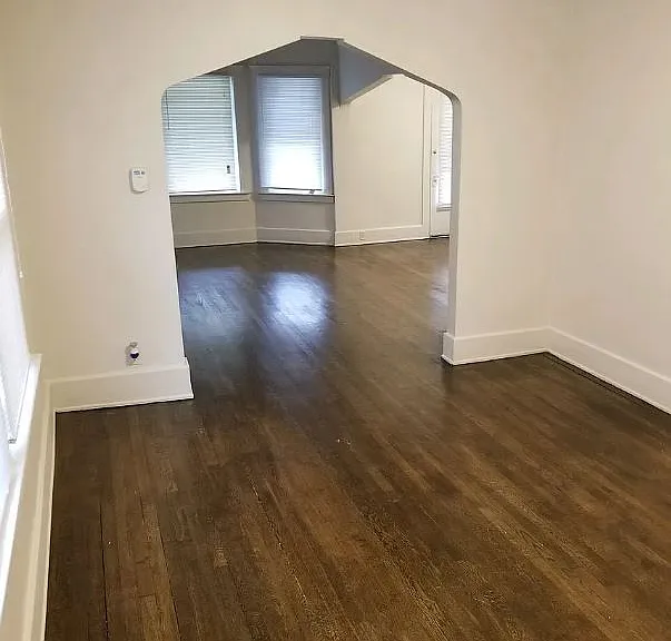 7356 Churchill St #2 — Photo 4