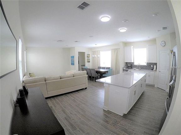 5th image of 11917 Fiction Ave