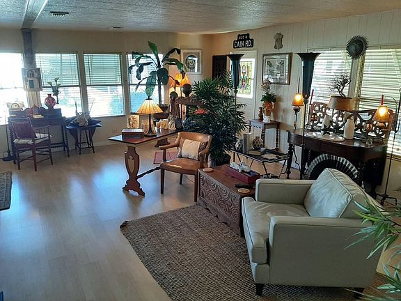 4th image of 34650 Camphor Dr N
