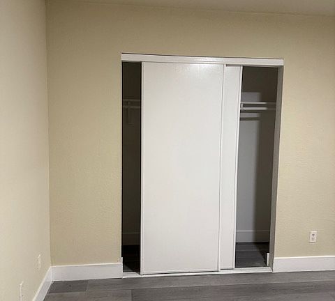 3rd image of 3021 Ponderosa Ln