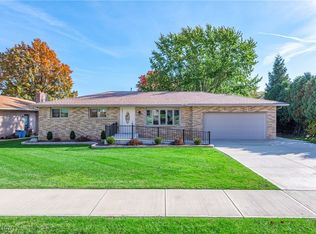 7717 Hoertz Rd, Parma, OH 44134