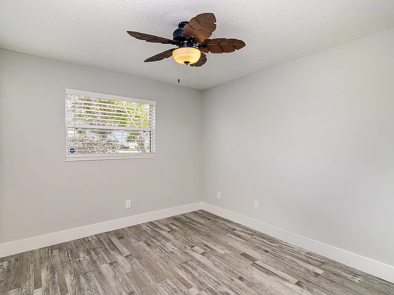 205 Trinidad Dr — Photo 13