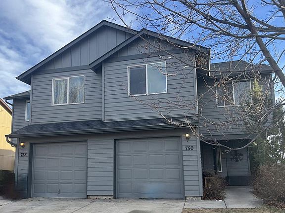 2nd image of 750 NE Larch Ave