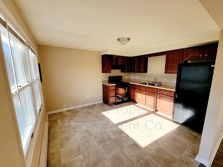 10 Adams St #D3 — Photo 3