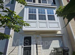 6186 Library Ln, Bealeton, VA 22712