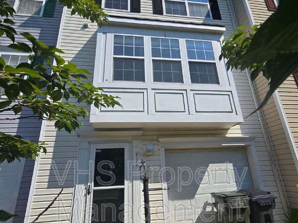 6186 Library Ln