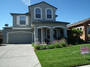 206 Vineyard Valley Way, Vacaville, CA