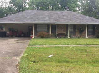 10165 Oliphant Rd, Baton Rouge, LA 70809