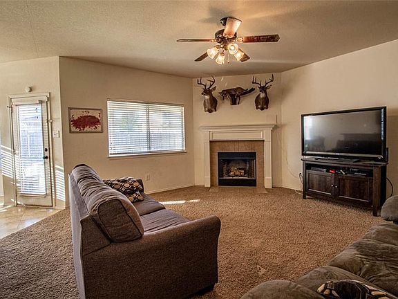 2nd image of 6533 Tierra Dr