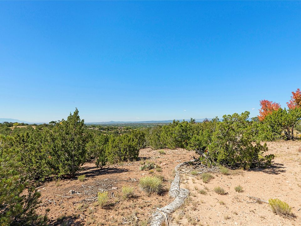 1st image of 854 Camino Haciendas