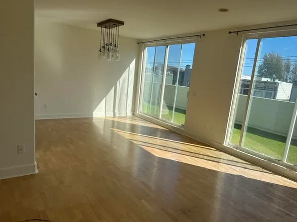 3930 24th St APT 16, San Francisco, CA 94114