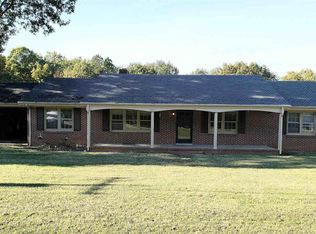 28219 N James Madison Hwy, New Canton, VA 23123