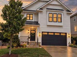 3011 19th St S, Arlington, VA 22204