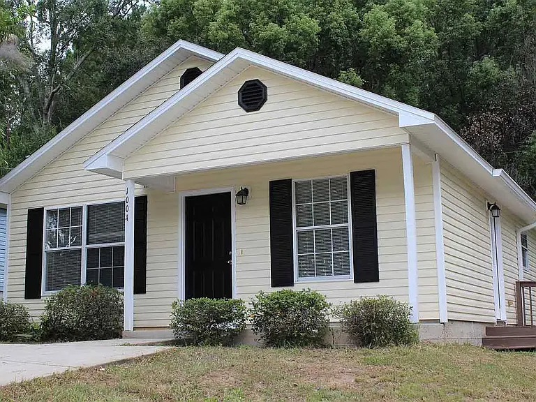1004 Volusia St — Photo 10