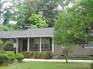 233 George Coggin Rd, Newnan, GA 30265