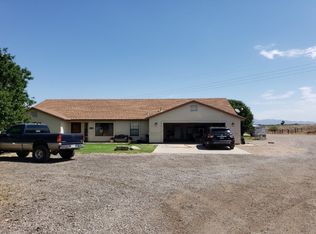 6440 E L Lazy T Dr, Safford, AZ 85546