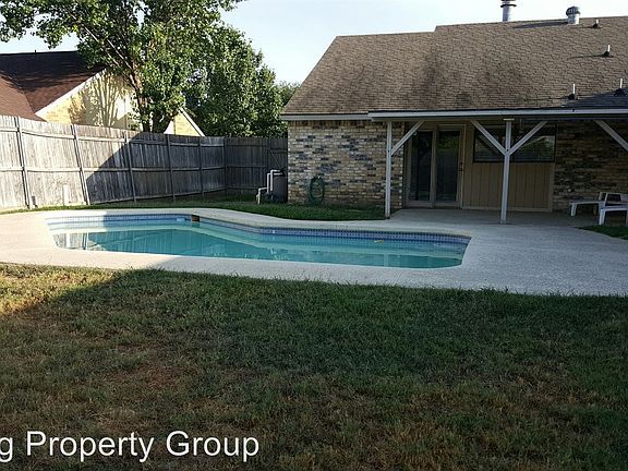 2nd image of 626 Beechwood Dr