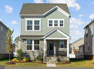 42064 Creighton Rd, Ashburn, VA 20148