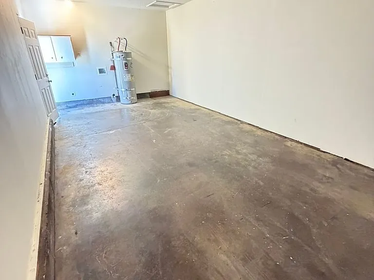 2202 Oak St SE — Photo 17