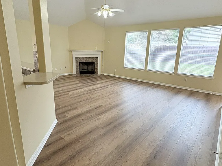 6038 Heathmoor Ln — Photo 21
