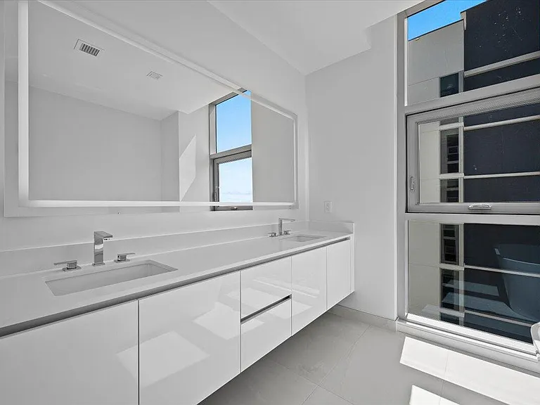 220 Lake Shore Dr #2223 — Photo 13