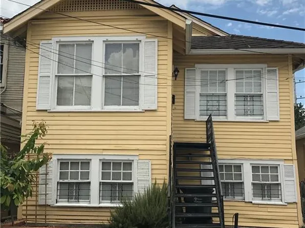 6 Melodia Ct, New Orleans, LA 70125