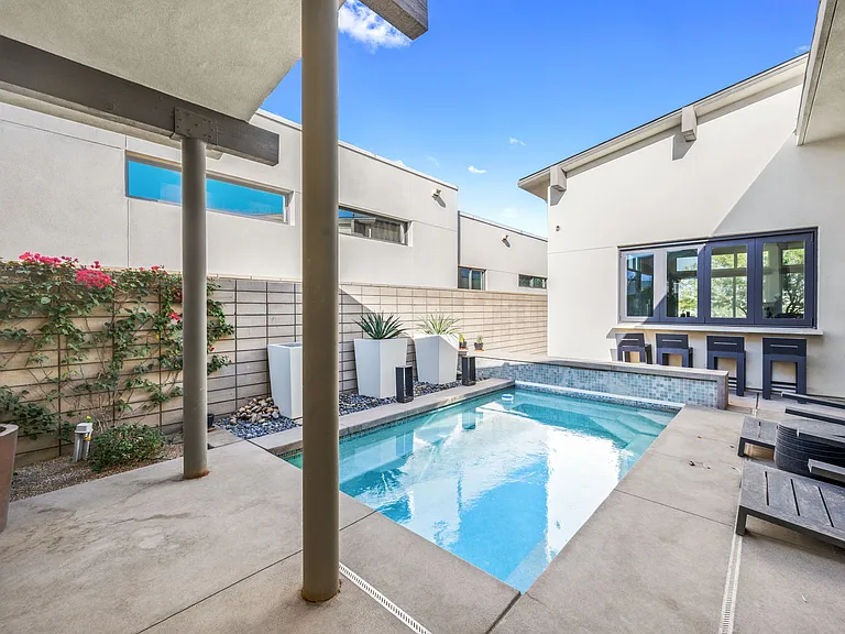 422 Fountain Dr — Photo 35
