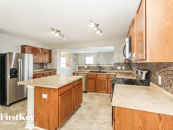 5th image of 108 Brinkley Park Ct