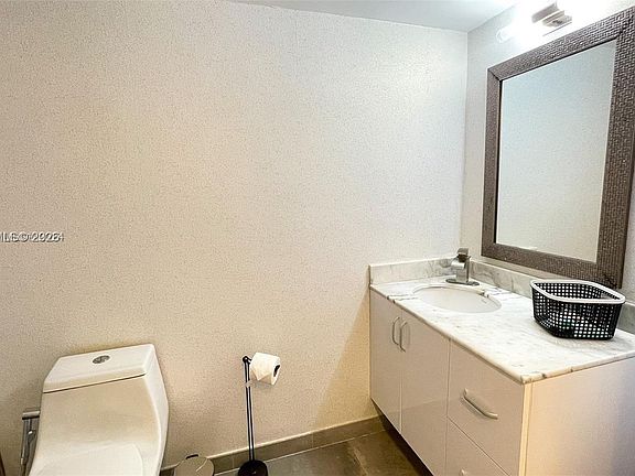 5th image of 1200 Brickell Bay Dr APT 1702
