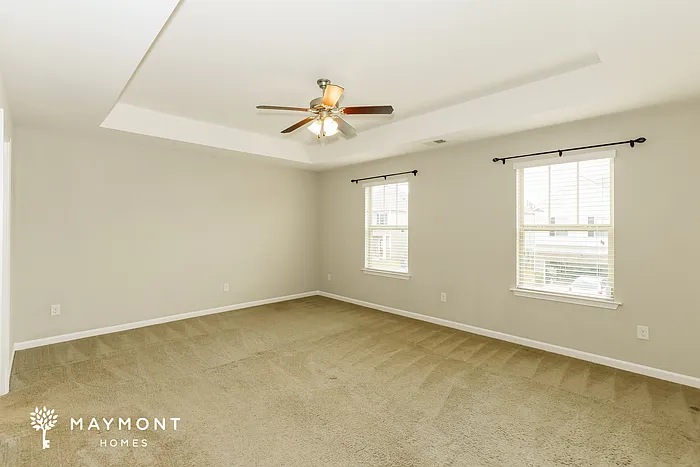 261 Claudia Dr — Photo 5