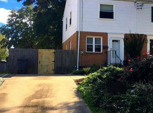 5715 Fenwick Dr, Alexandria, VA 22303