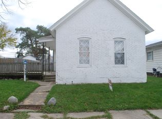1352 Fisher St, South Bend, IN 46619