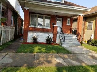 6634 S Mozart St, Chicago, IL 60629