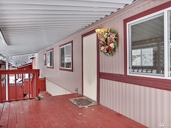 2nd image of 1921 208th St E APT 64