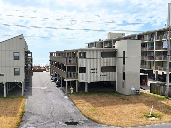 1027 W Beach Blvd #101, Gulf Shores, AL 36542