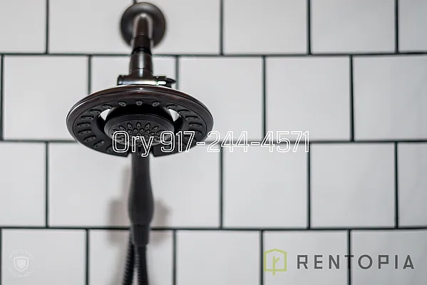 Rented by Rentopia | media 90