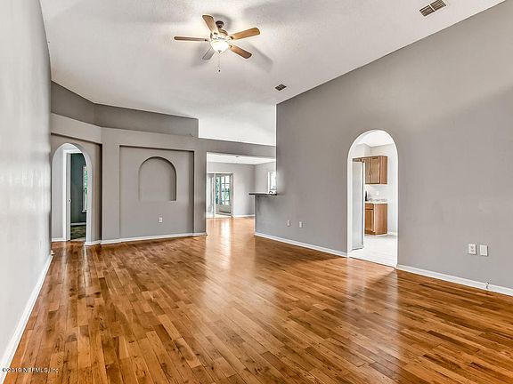 2nd image of 11094 Coldfield Dr