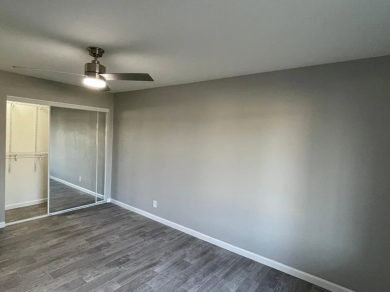 2411 W Hazelwood St #76 — Photo 14