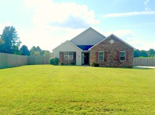 117 Silver Queen Ln, Richlands, NC 28574