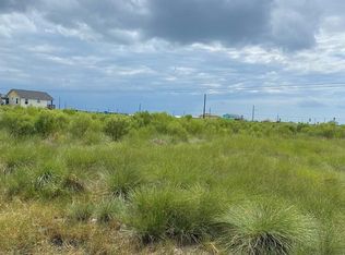 163 W Pin Oak Ln, Rockport, TX 78382