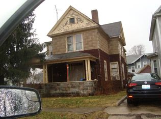 1012 Linwood Ave, La Porte, IN 46350