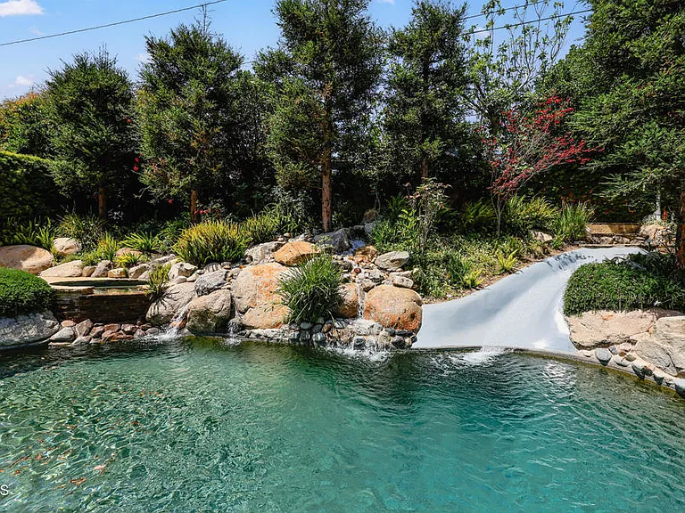 1925 Tondolea Ln — Photo 4