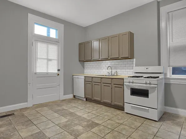 2927 Magnolia Ave #1F, Saint Louis, MO 63118