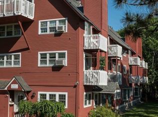 1856 Quechee Main St #U7, Hartford, VT 05047