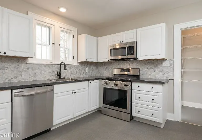 7704 Arthur Ave #A — Photo 5