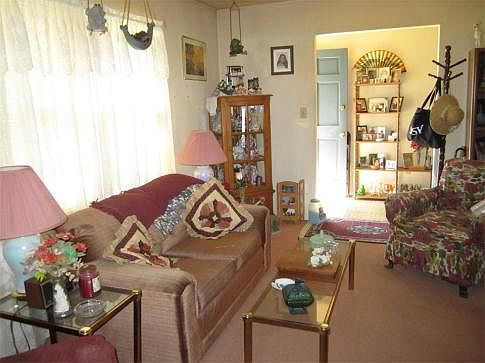 5th image of 208 Lavergne Ln