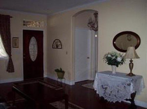 3rd image of 6461 Aspen Gardens Way