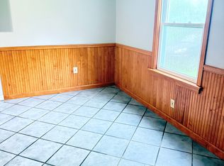 1650 Lockwood Rd, Barberton, OH 44203