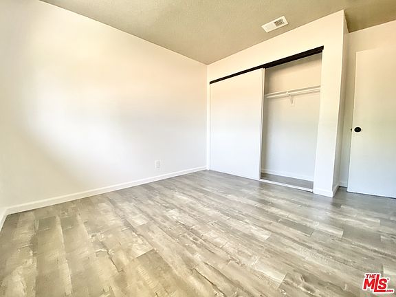 2nd image of 534 N Los Robles Ave #5A