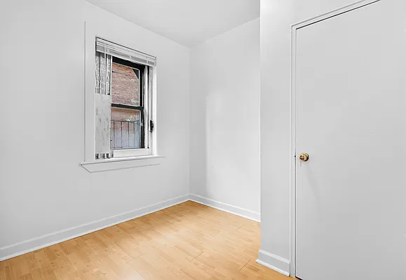 Sold by Property Realms LLC | media 10